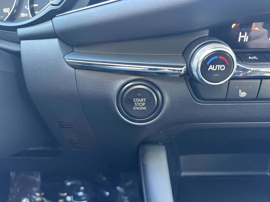 Used 2024 MAZDA MAZDA3 s image 22