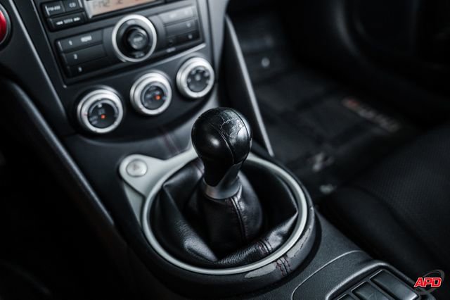 Used 2013 Nissan 370Z NISMO image 12