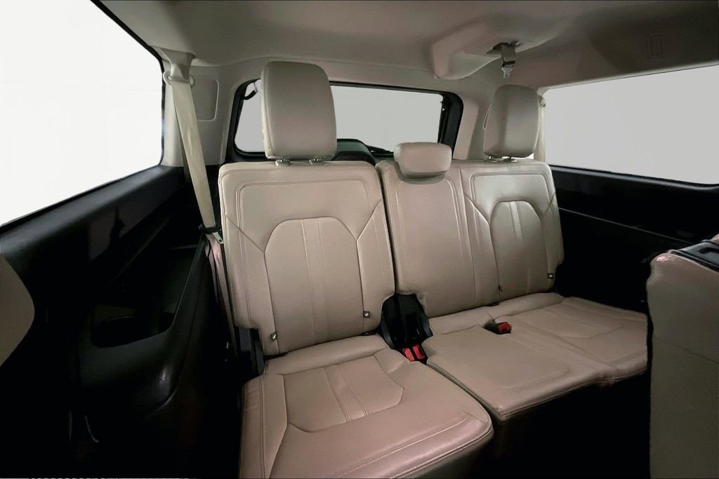 Used 2024 Ford Expedition Max Limited AWD/4WD image 22