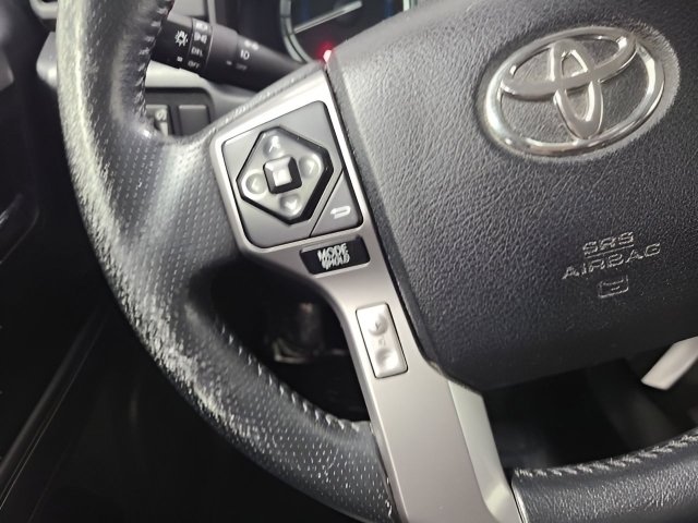 Used 2016 Toyota 4Runner SR5 AWD/4WD image 26