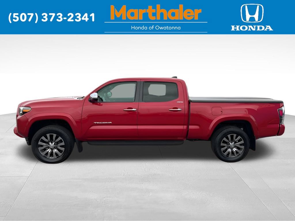 Used 2022 Toyota Tacoma Limited AWD/4WD image 2