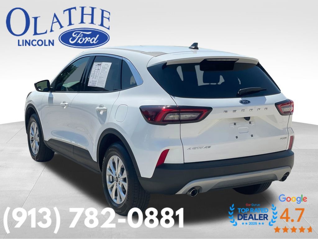Used 2024 Ford Escape Active AWD/4WD image 3