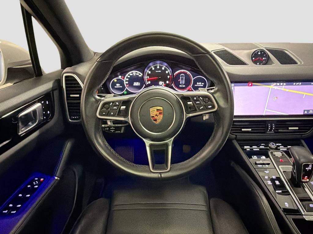 Certified 2020 Porsche Cayenne AWD/4WD image 24