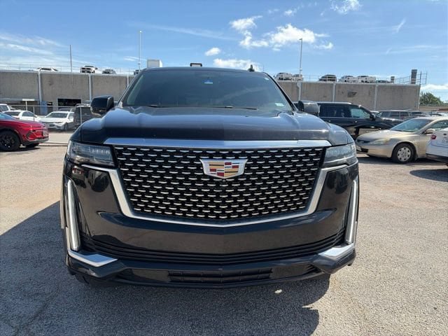 Used 2022 Cadillac Escalade Premium Luxury RWD image 7