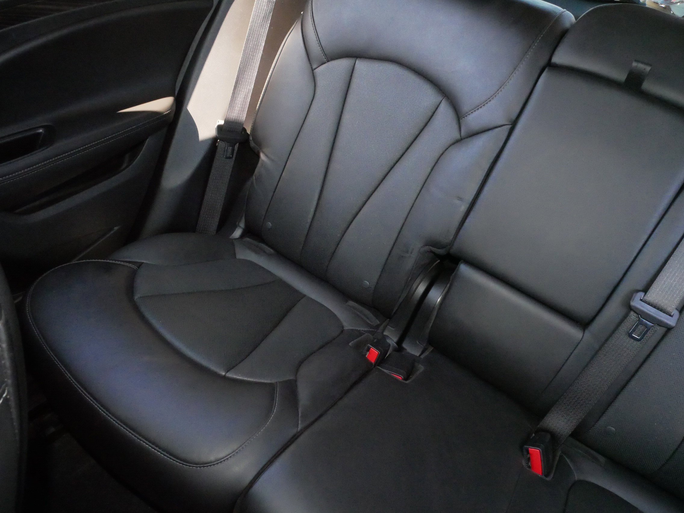 Used 2019 Buick Envision Premium w/ Driver Confidence Package image 12