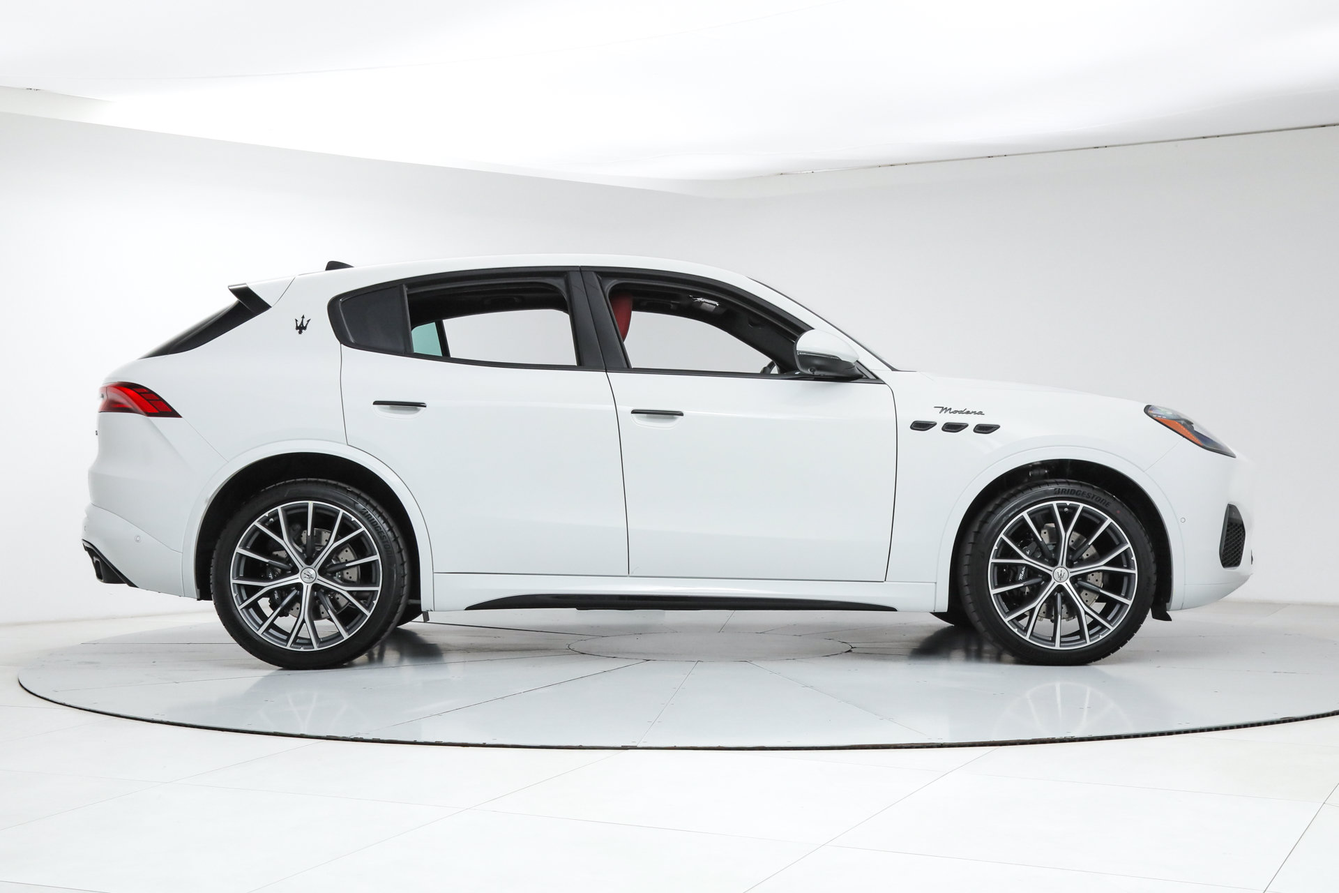 New 2026 Maserati Grecale Modena AWD/4WD image 6