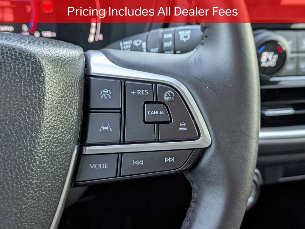 Used 2026 Toyota Grand Highlander FWD image 29