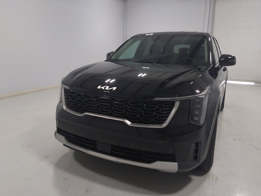 Used 2024 Kia Sorento LX FWD image 15
