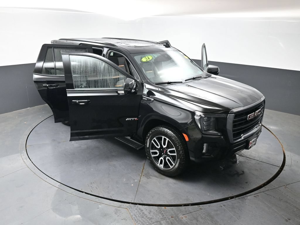 Used 2024 GMC Yukon AT4 w/ AT4 Premium Package AWD/4WD image 63