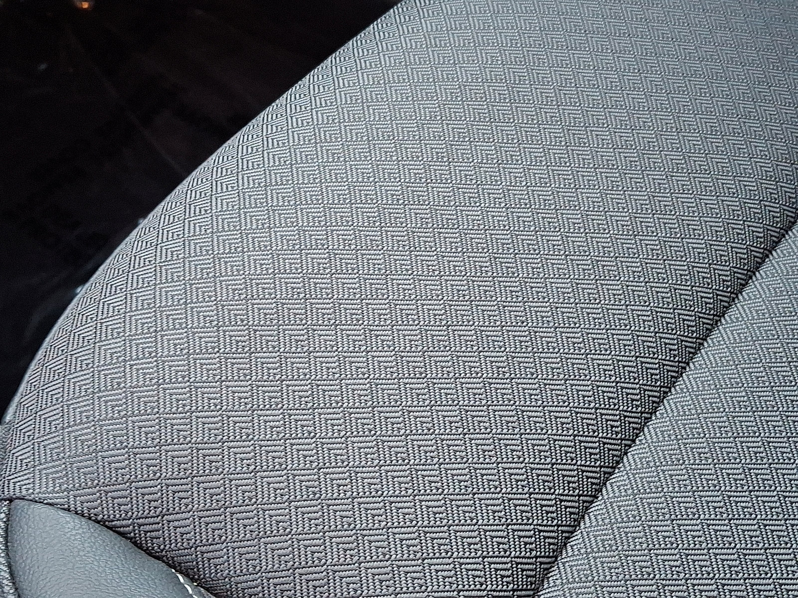 Certified 2024 Buick Encore GX Preferred w/ Comfort Package image 26