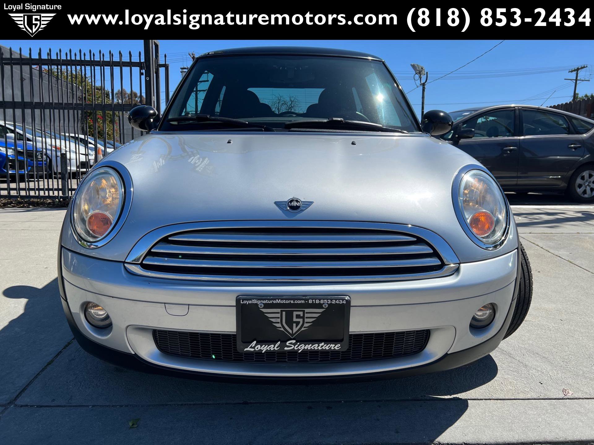 Used 2009 MINI Cooper Hardtop image 2