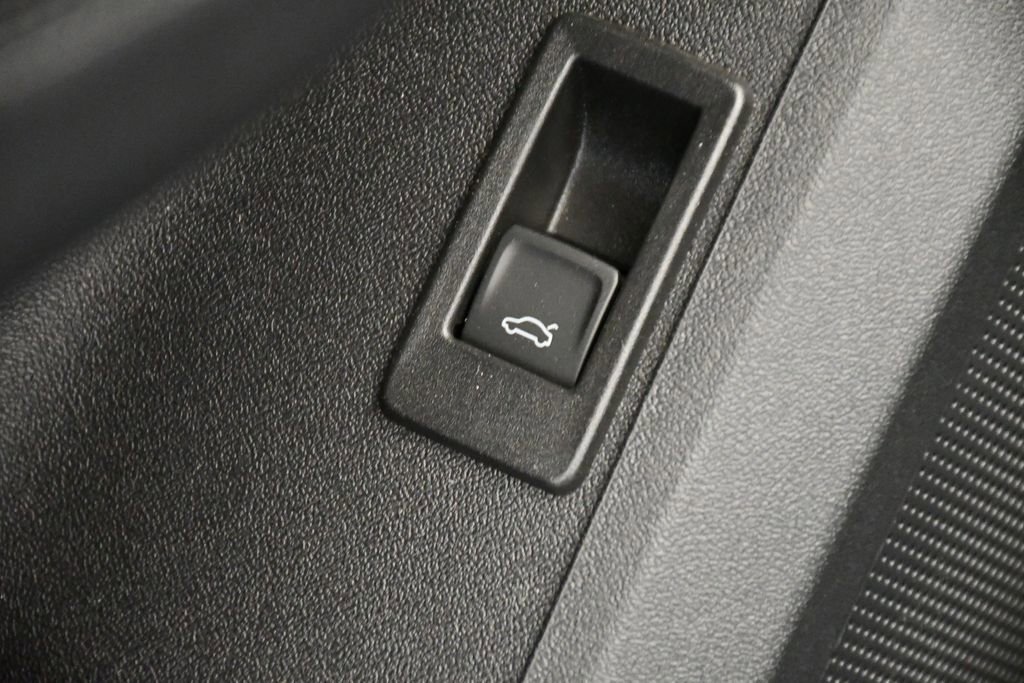 Used 2025 Audi Q5 Premium Plus w/ Premium Plus AWD/4WD image 34