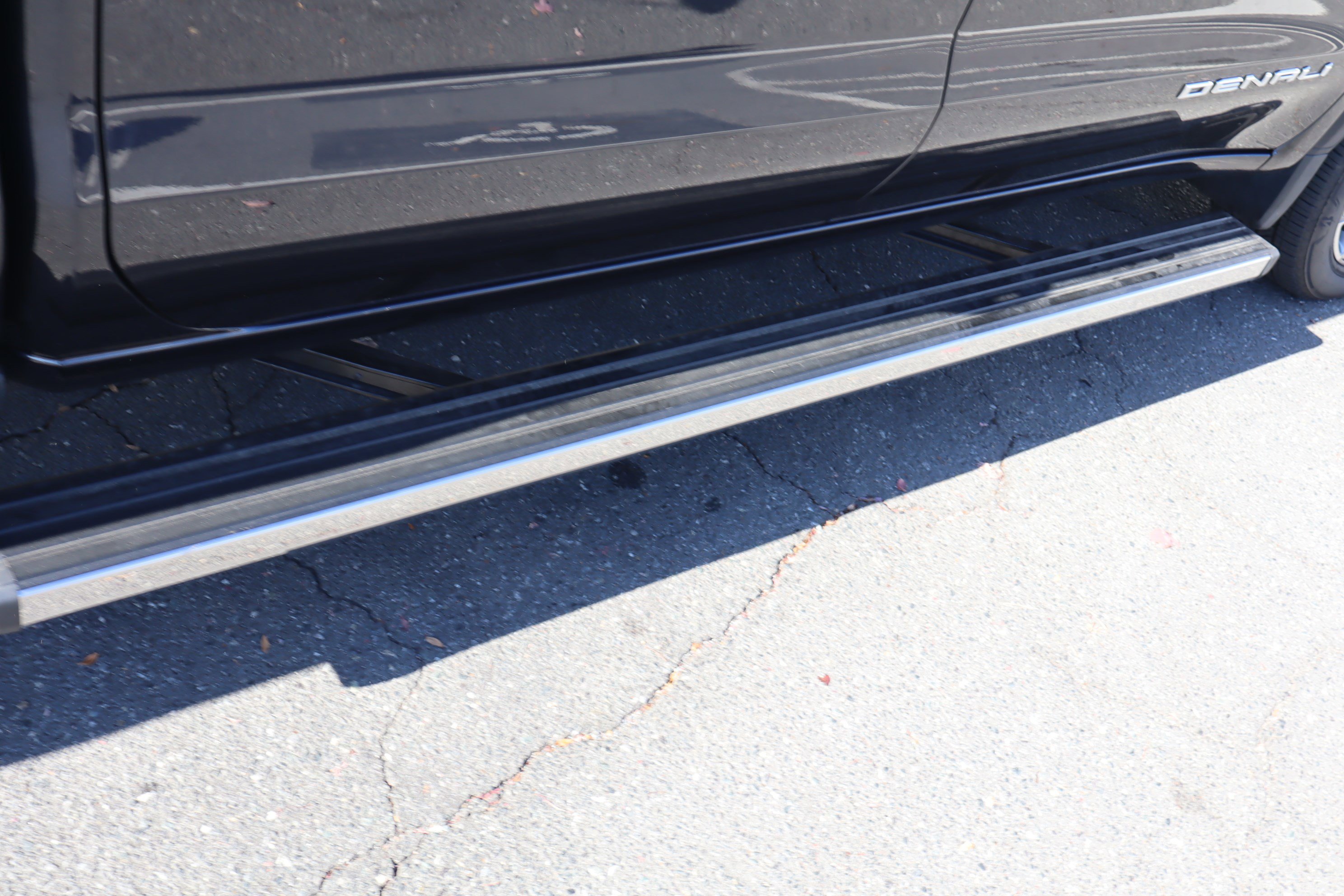 Used 2024 GMC Sierra 1500 Denali w/ Denali Reserve Package image 13