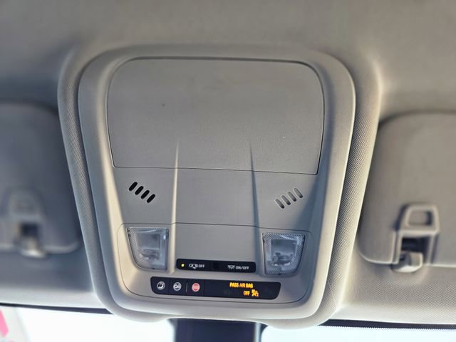 Used 2022 Chevrolet Equinox LS w/ LS Convenience Package image 27