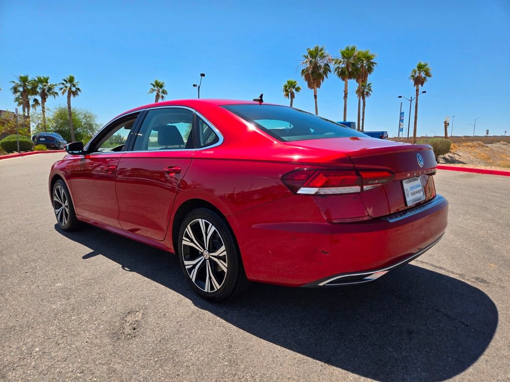Used 2020 Volkswagen Passat 2.0T SEL FWD image 5