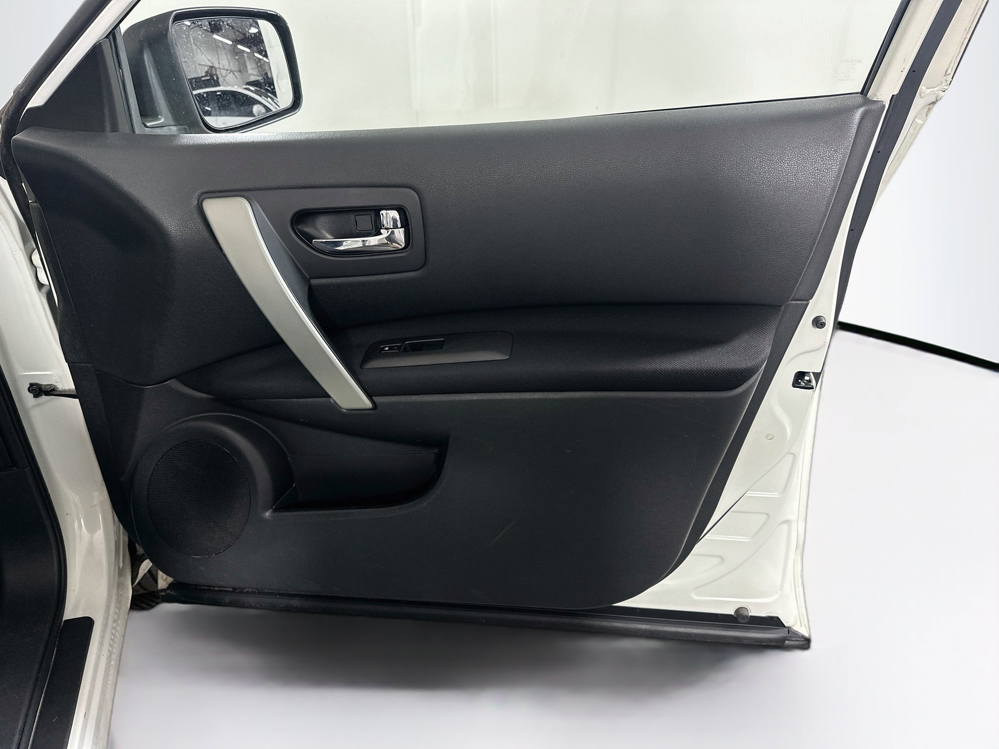 Used 2012 Nissan Rogue S w/ Special Edition Pkg FWD image 29
