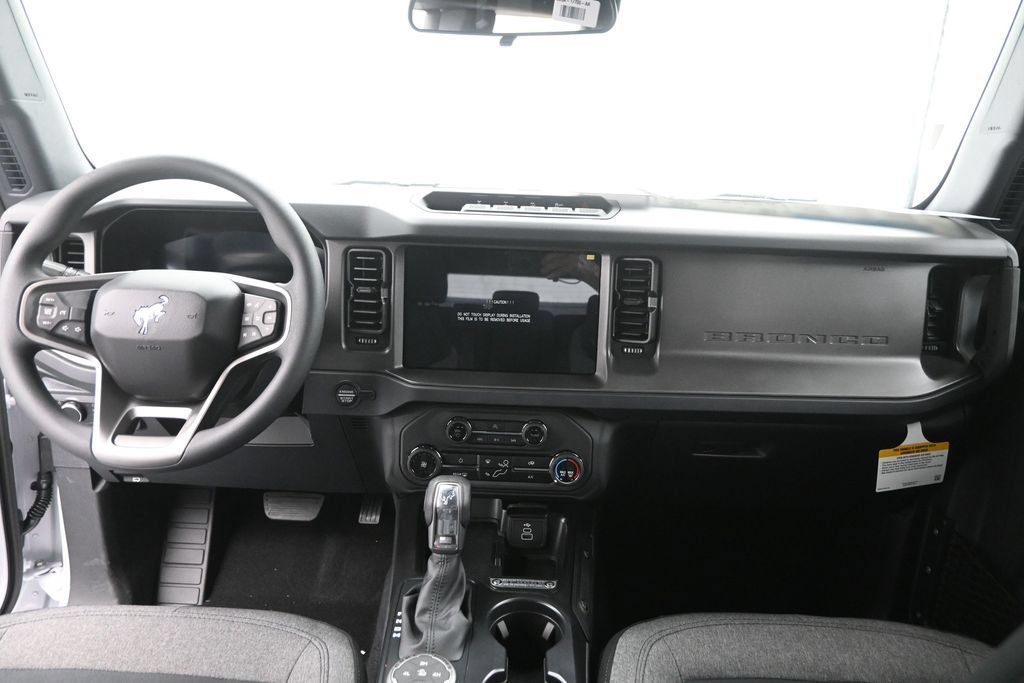 New 2026 Ford Bronco 4-Door w/ Sasquatch Package AWD/4WD image 25