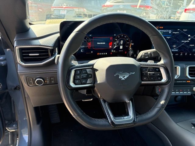 Used 2025 Ford Mustang GT Premium image 39