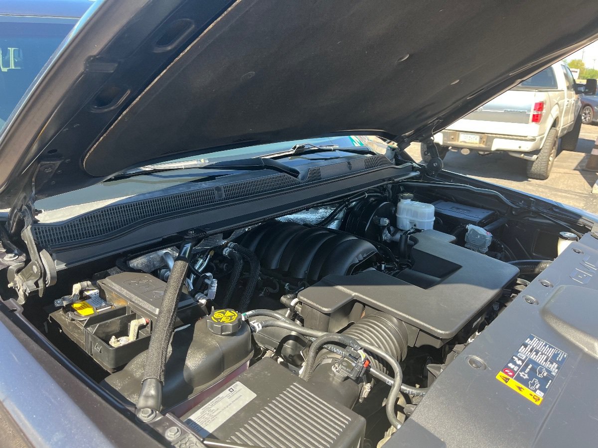 Used 2018 GMC Yukon Denali w/ Open Road Package RWD image 43