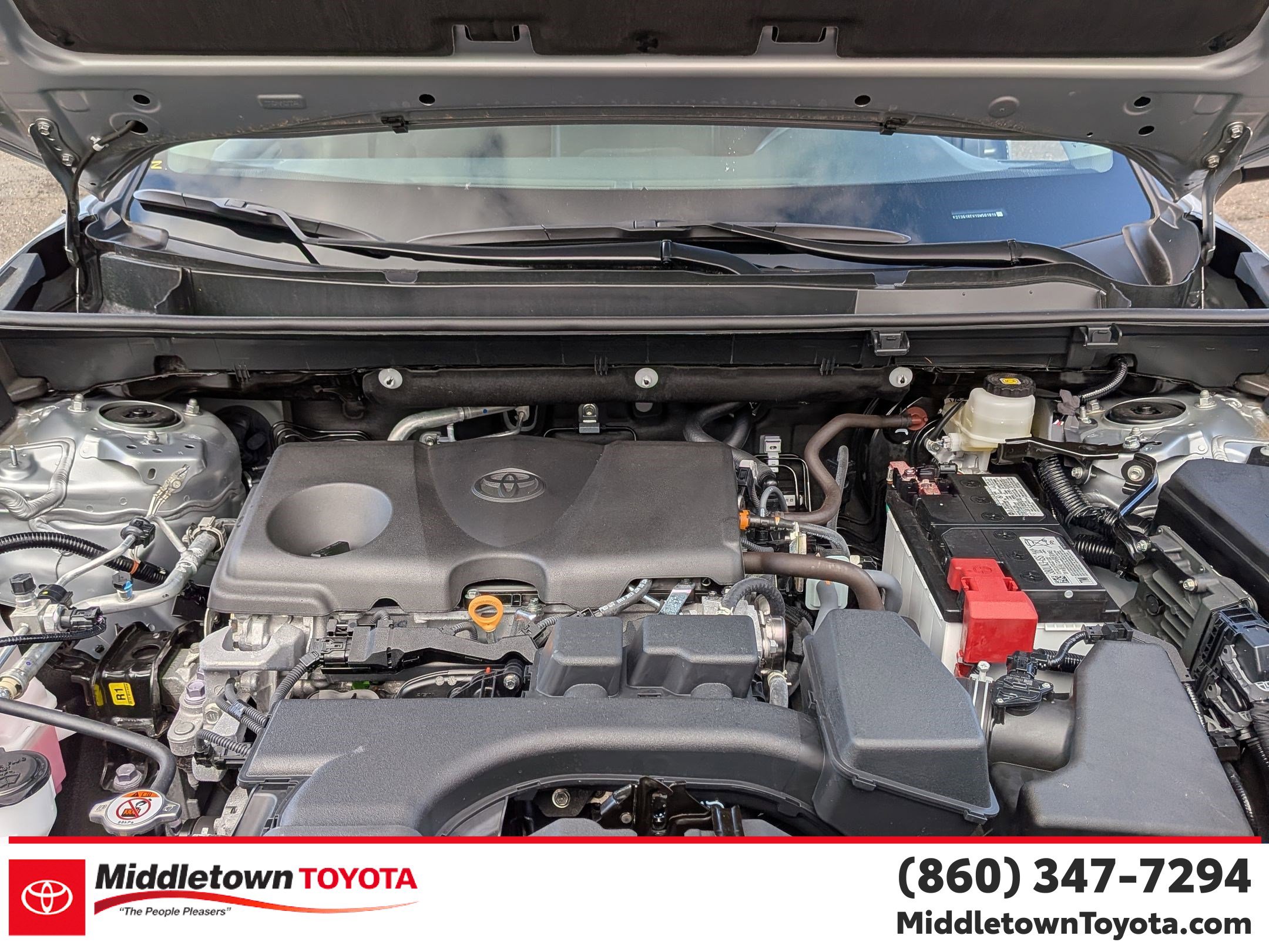 Certified 2025 Toyota RAV4 LE image 38