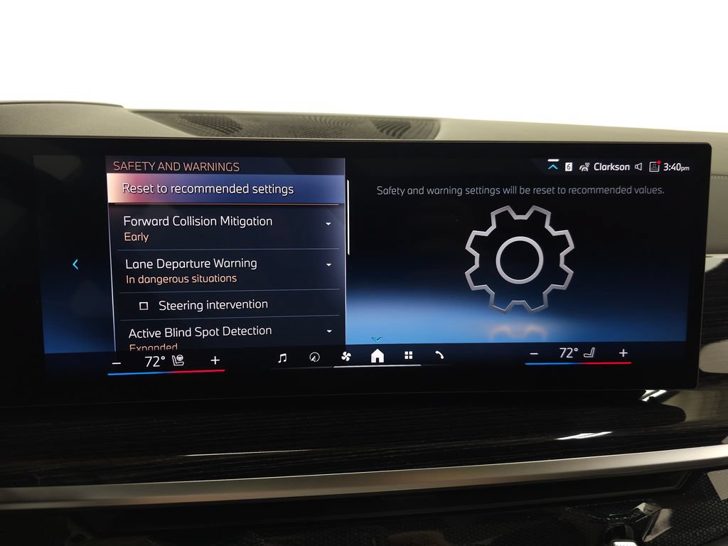 Used 2026 BMW X6 xDrive40i w/ Premium Package AWD/4WD image 30