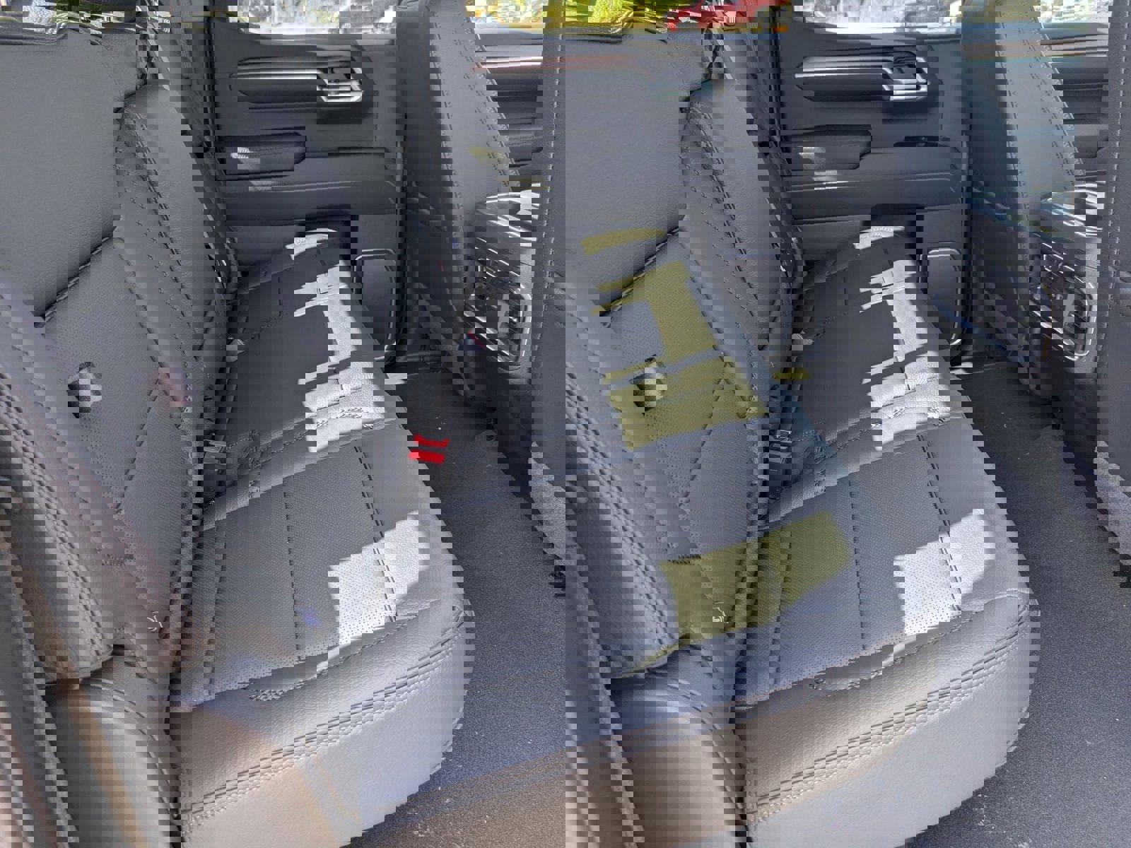 New 2026 GMC Sierra 1500 Denali w/ Denali Reserve Package image 26