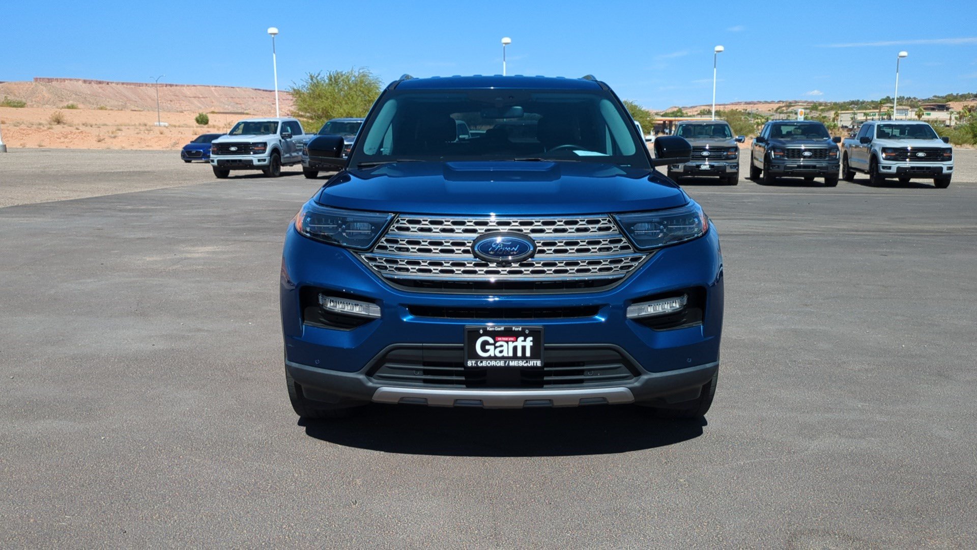 Used 2022 Ford Explorer Limited w/ Class IV Trailer Tow Package AWD/4WD image 8