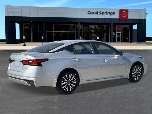 New 2026 Nissan Altima 2.5 SV image 5