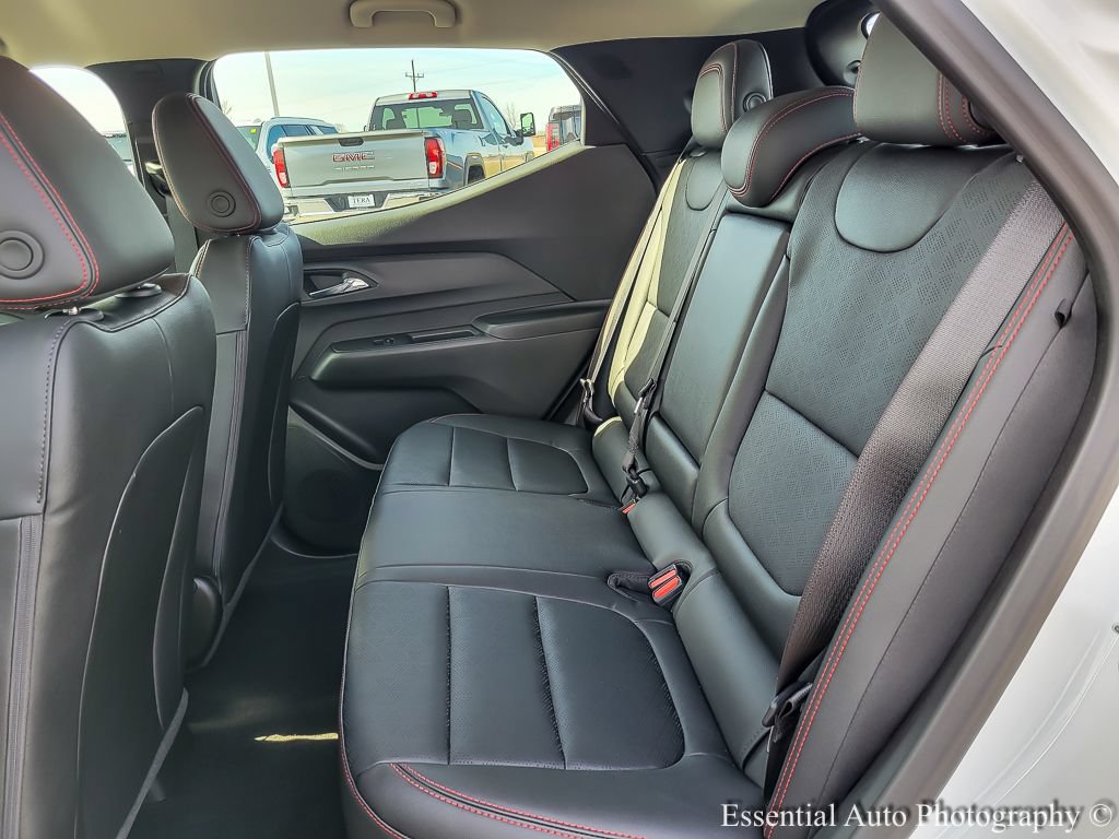 New 2027 Chevrolet Bolt RS FWD image 9