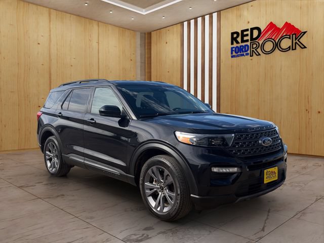 Used 2022 Ford Explorer XLT w/ Equipment Group 202A AWD/4WD image 8