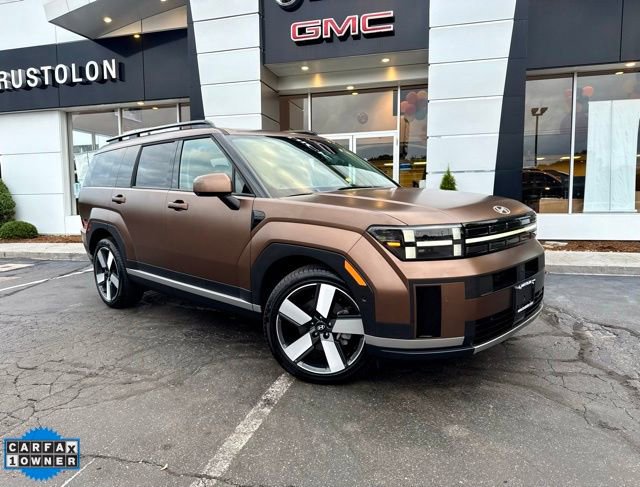 Used 2024 Hyundai Santa Fe Limited image 3