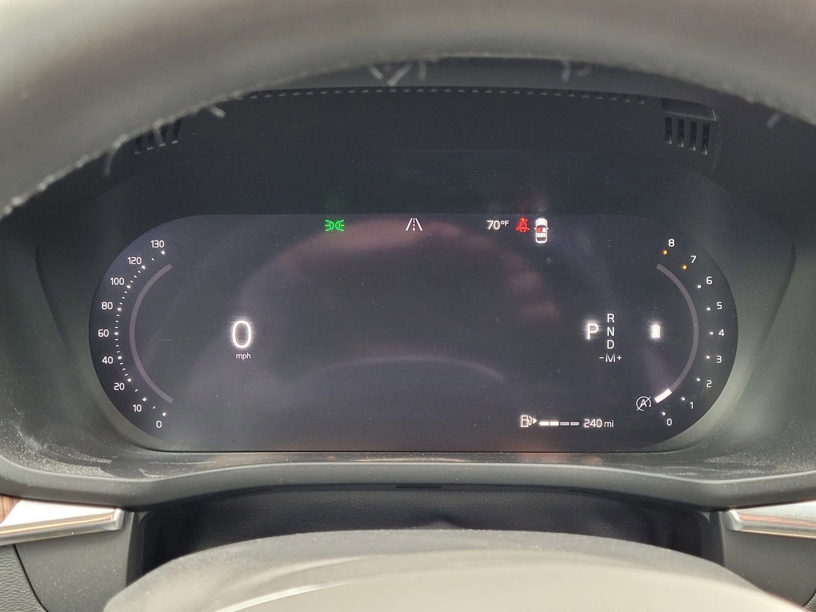 Certified 2023 Volvo XC60 B6 Ultimate w/ Protection Package Premier image 16