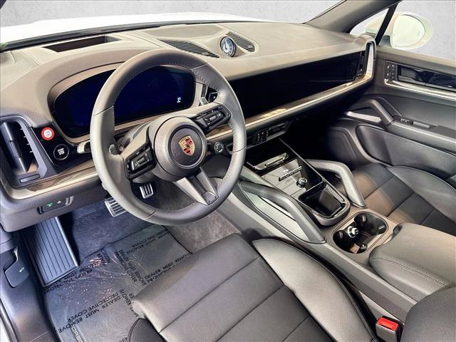 New 2025 Porsche Cayenne S AWD/4WD image 4