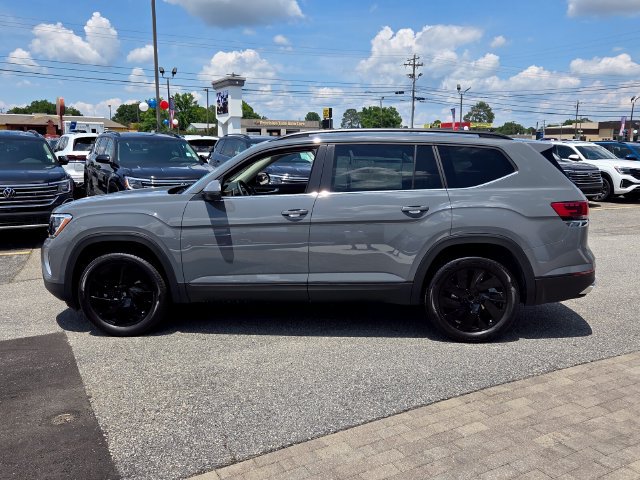 New 2026 Volkswagen Atlas SE FWD image 4