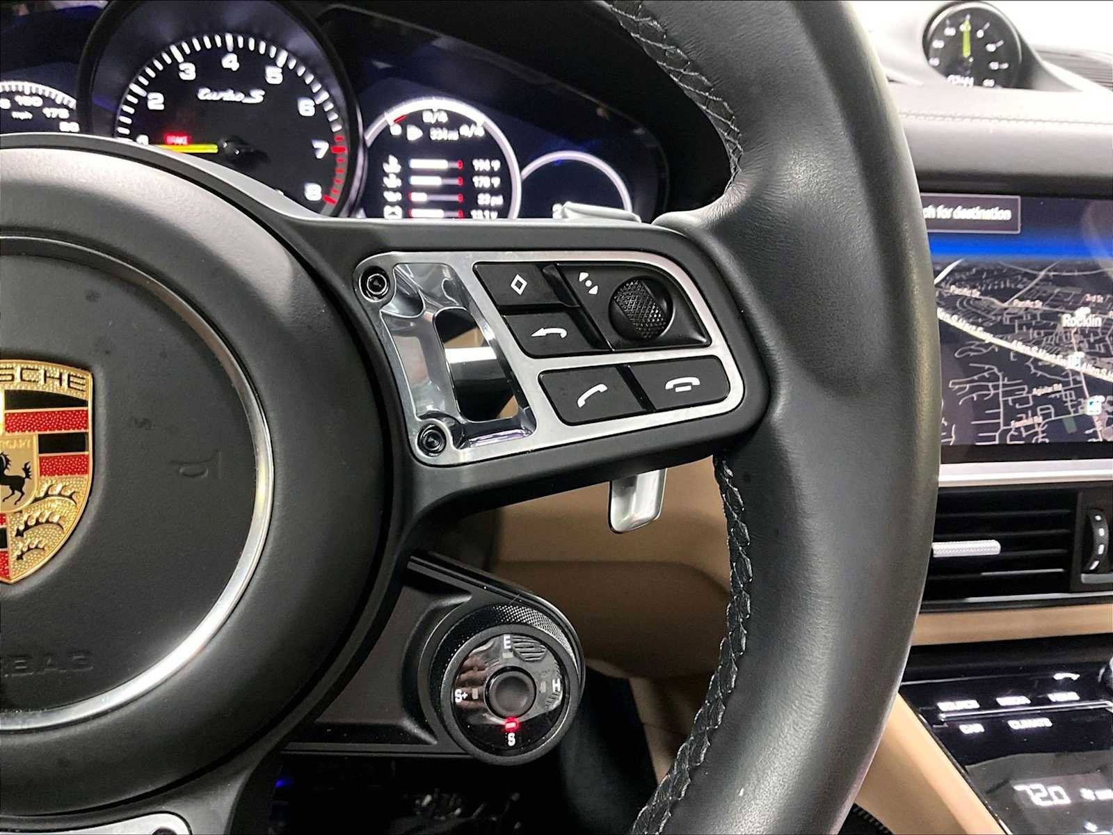 Used 2023 Porsche Cayenne Turbo S image 23