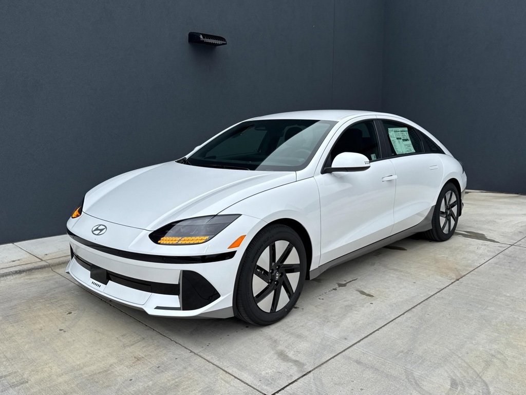 New 2025 Hyundai Ioniq 6 SE