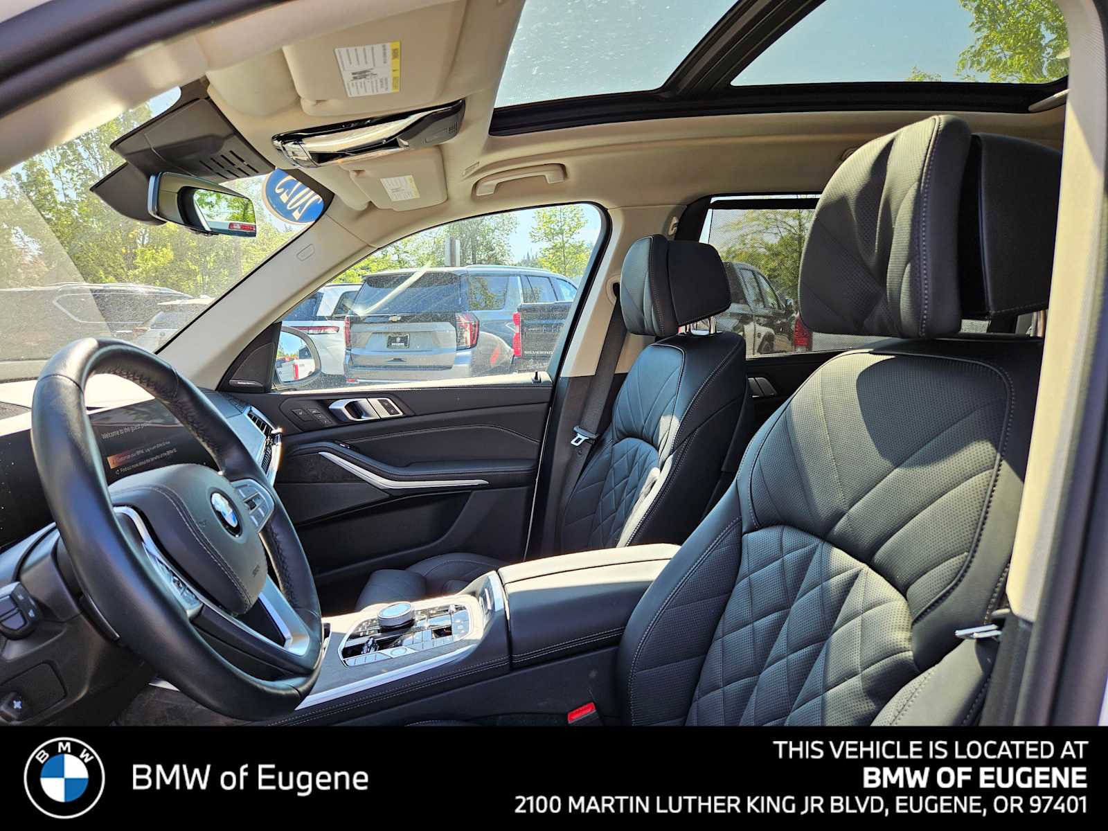 Used 2025 BMW X7 xDrive40i w/ Executive Package AWD/4WD image 25