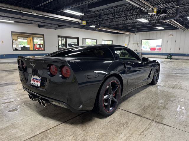 Used 2012 Chevrolet Corvette Coupe w/ 3LT Preferred Equipment Group RWD image 5
