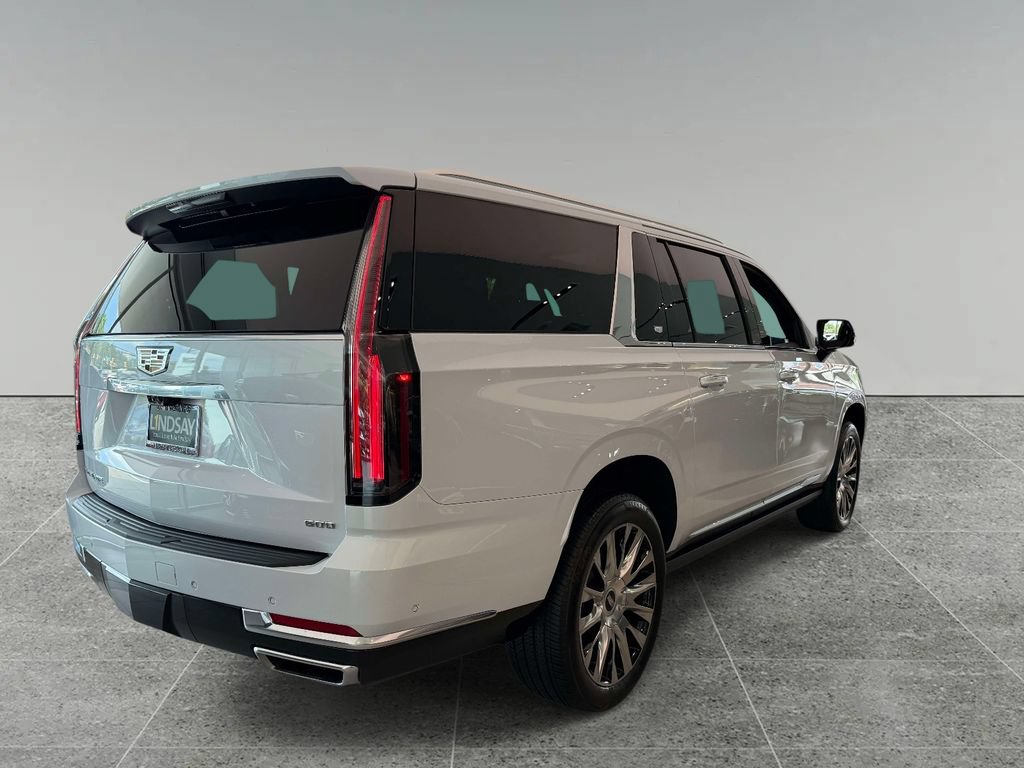 Used 2026 Cadillac Escalade ESV Platinum Luxury w/ LPO, Floor Liner Package AWD/4WD image 10