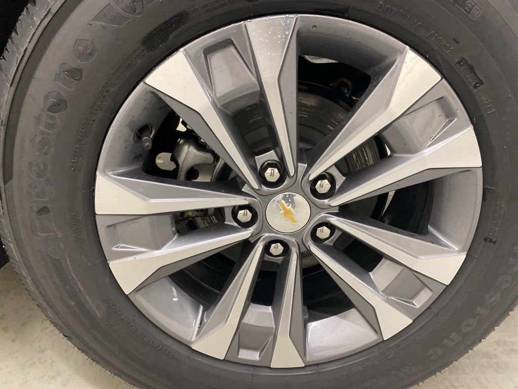 New 2026 Chevrolet Equinox LT w/ Safety and Technology Package FWD image 26
