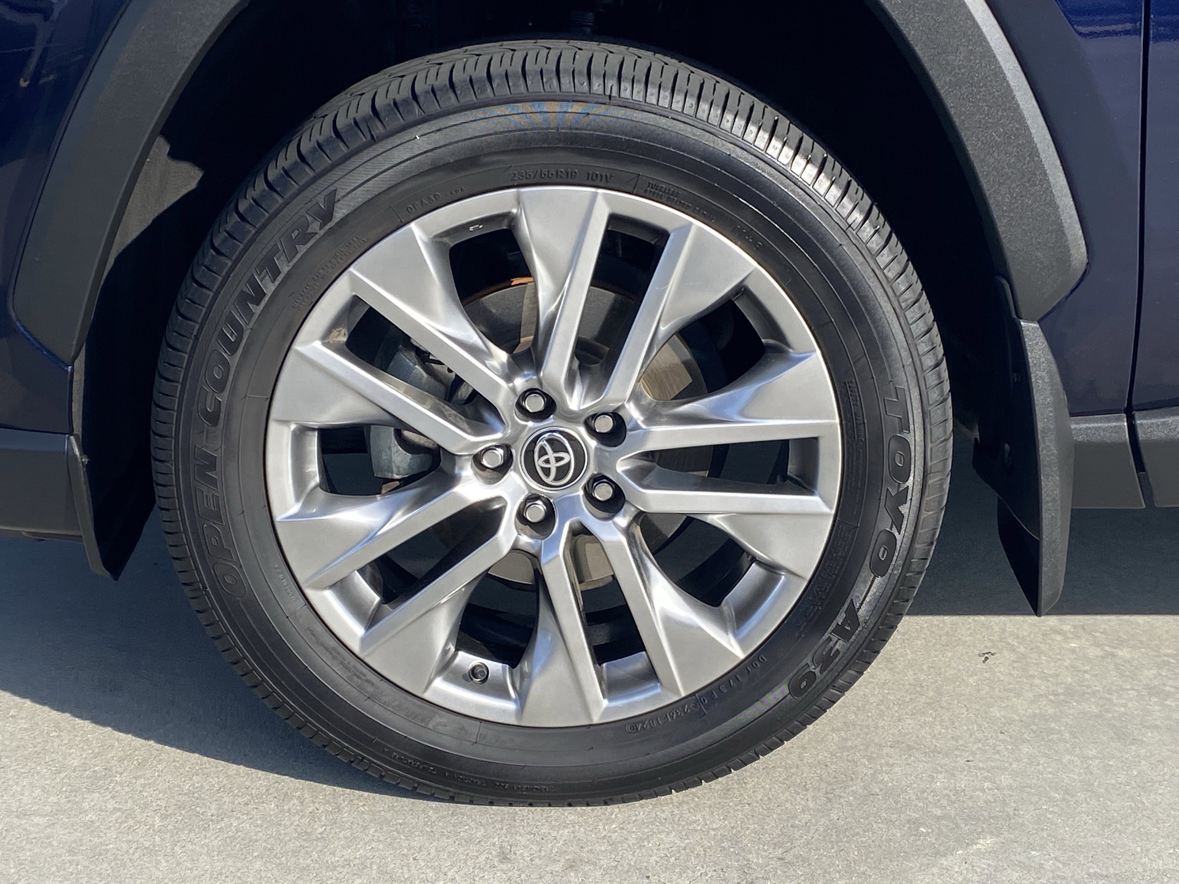 Certified 2024 Toyota RAV4 XLE Premium image 8