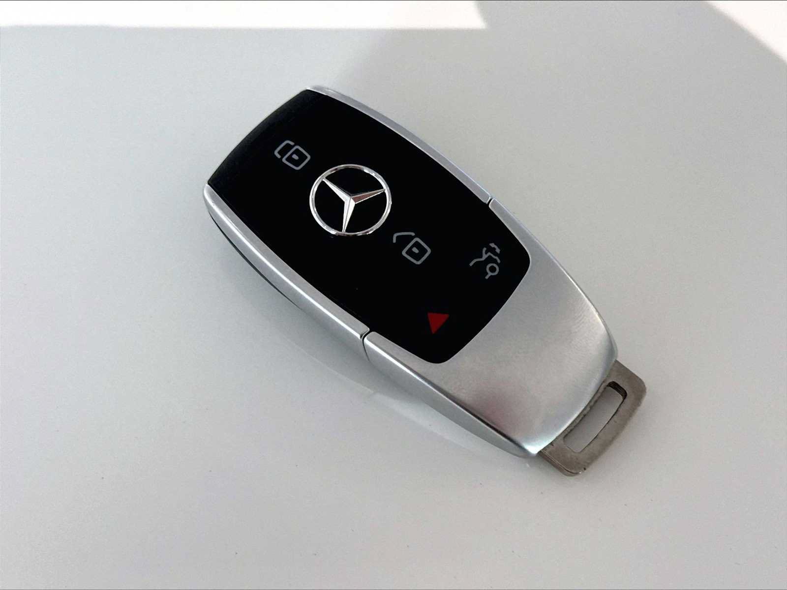 Used 2024 Mercedes-Benz GLE 450 4MATIC image 37