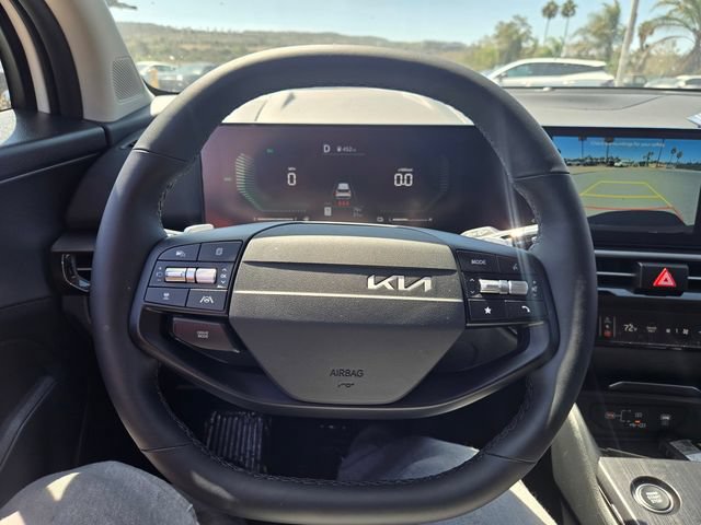 New 2027 Kia Sportage S FWD image 17