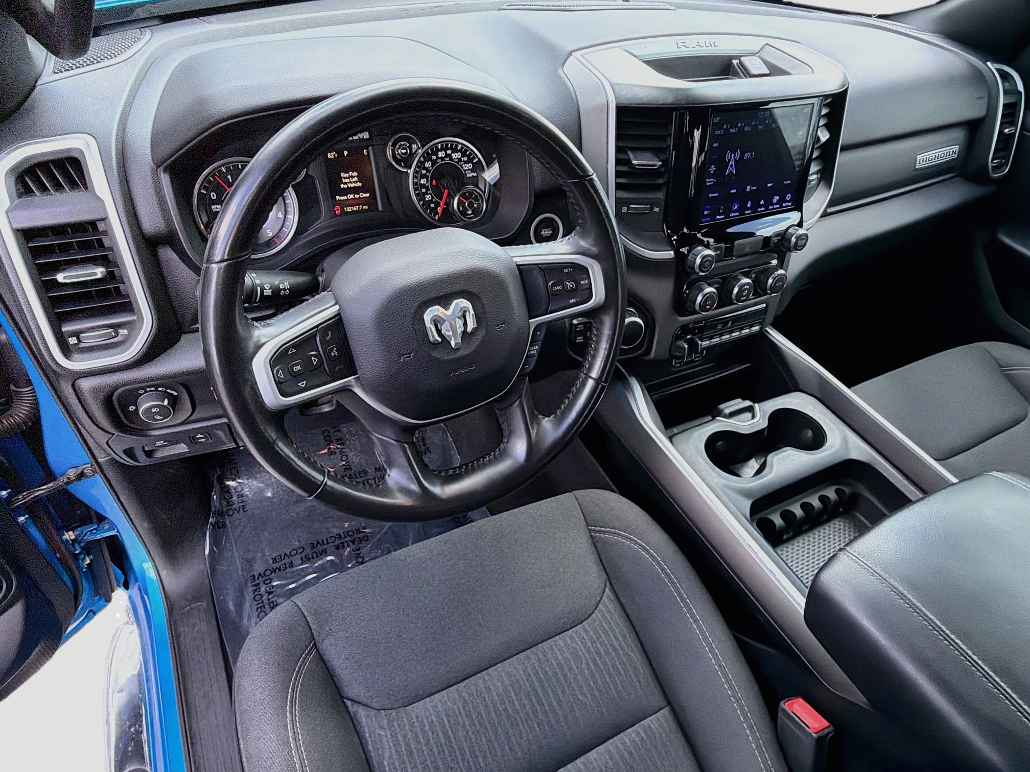 Used 2021 RAM 1500 4x4 Crew Cab image 24