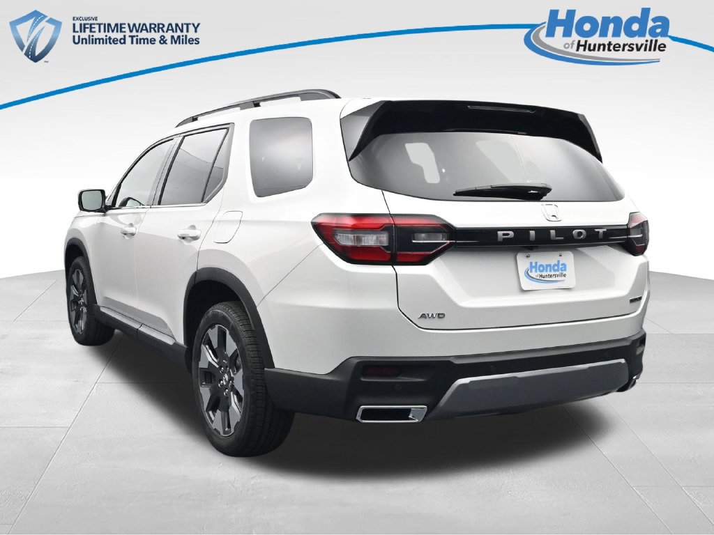 New 2026 Honda Pilot Touring image 6