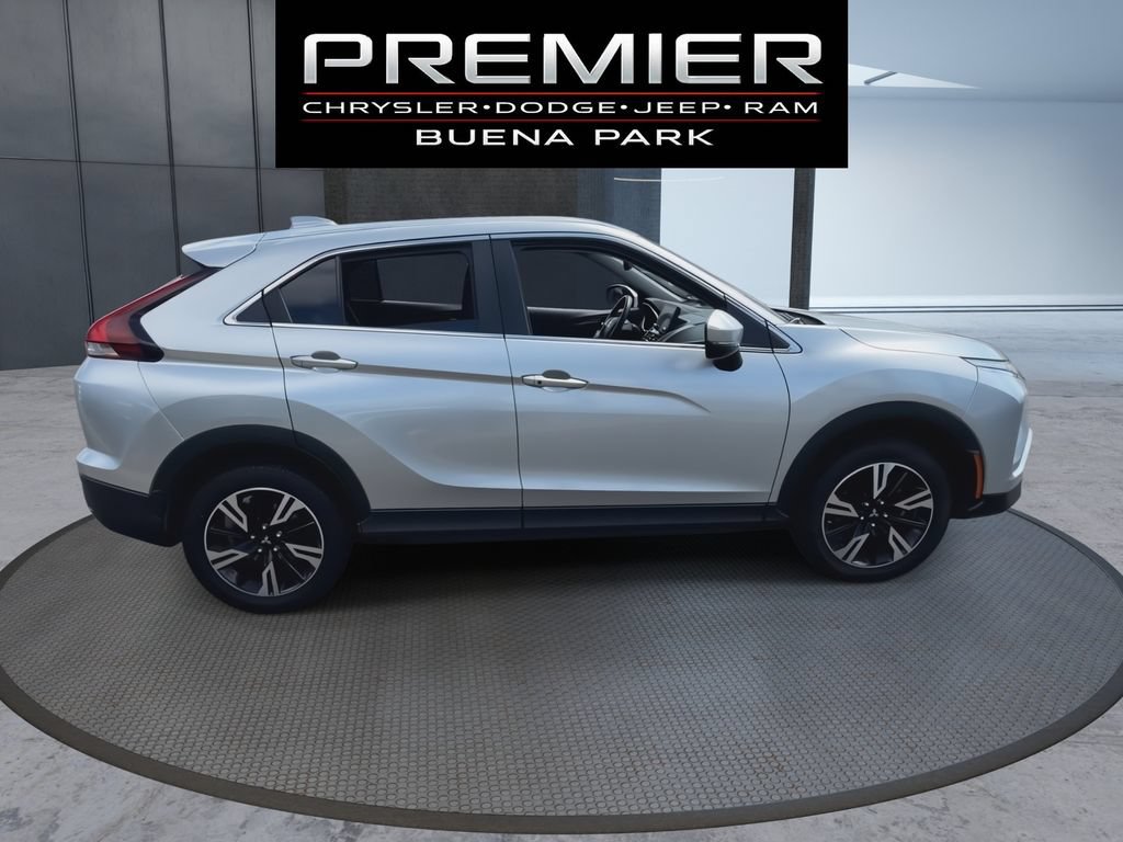 Used 2024 Mitsubishi Eclipse Cross SE AWD/4WD image 9