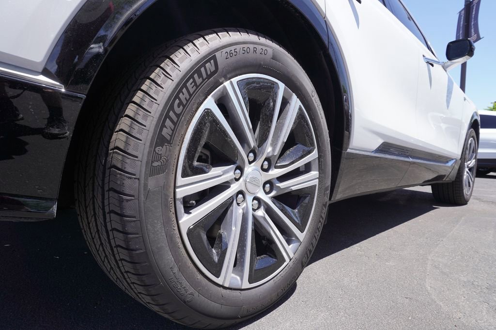 New 2025 Cadillac Lyriq Luxury image 6