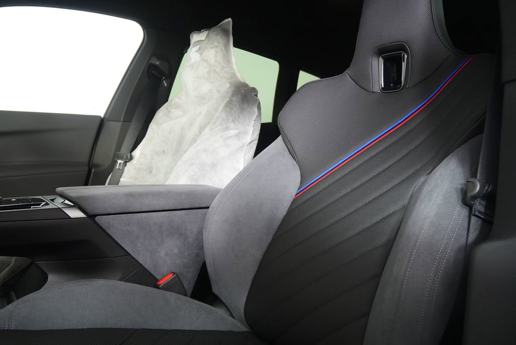 New 2026 BMW iX xDrive45 image 12