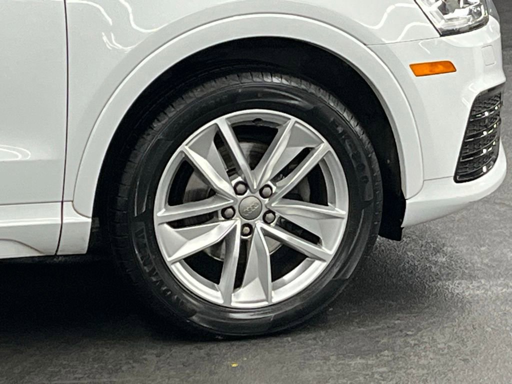 Used 2018 Audi Q3 2.0T Premium Plus w/ Premium Plus Package image 40