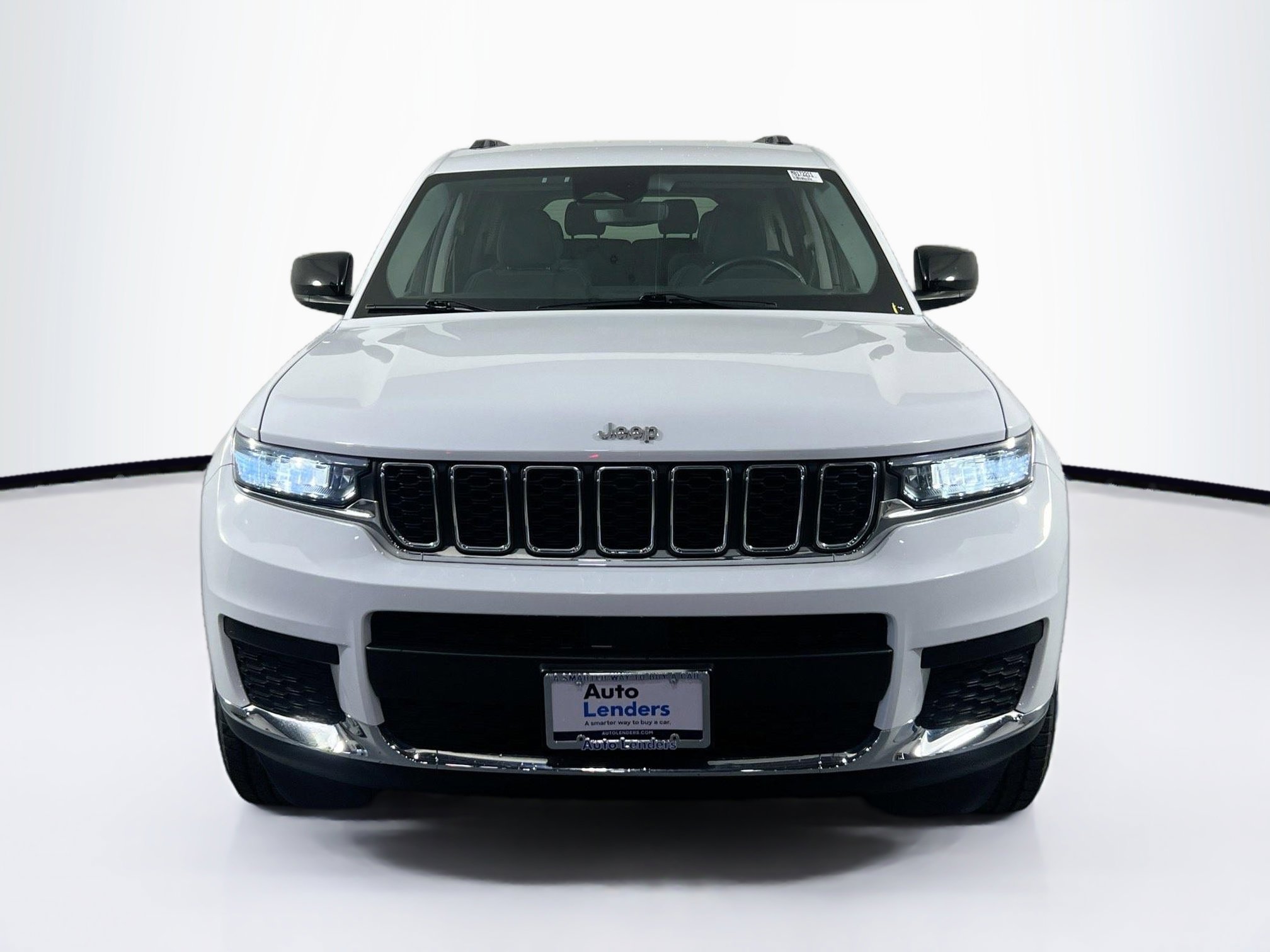Used 2021 Jeep Grand Cherokee L Laredo w/ Luxury Tech Group I image 2
